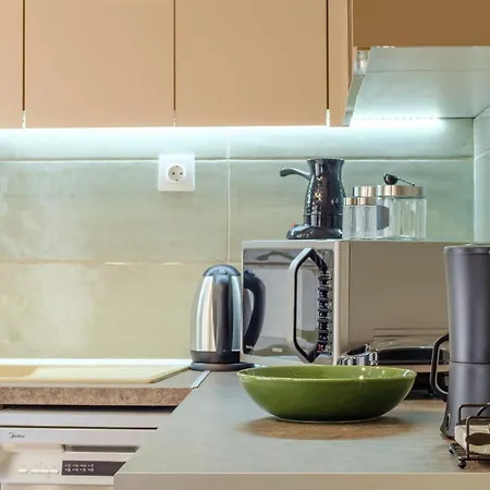 Gimispacetop - Panoramic Upper Town 2Br Residence - Quiet City Escape شقة