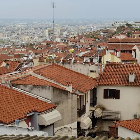 Gimispacetop - Panoramic Upper Town 2Br Residence - Quiet City Escape شقة