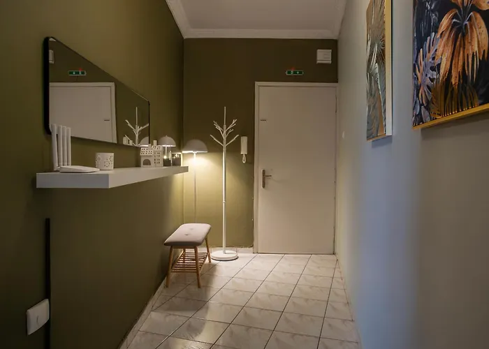 Gimispacetop - Panoramic 2br With Views Apartment